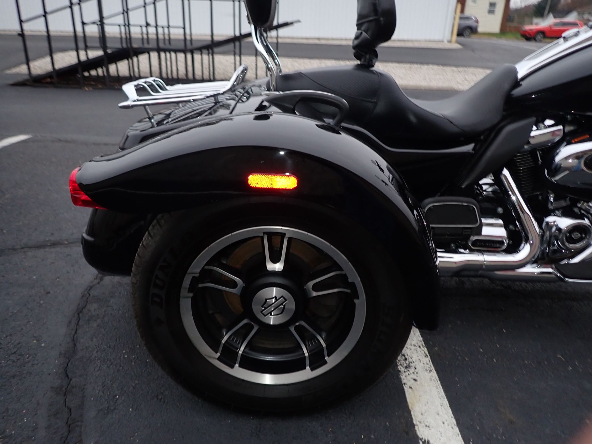 2018 Harley-Davidson Freewheeler® in Massillon, Ohio - Photo 5