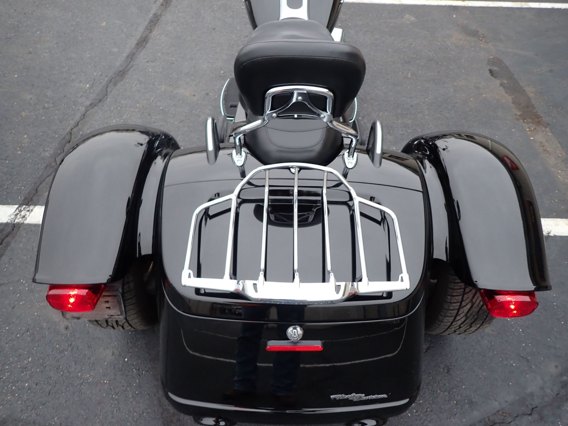 2018 Harley-Davidson Freewheeler® in Massillon, Ohio - Photo 17