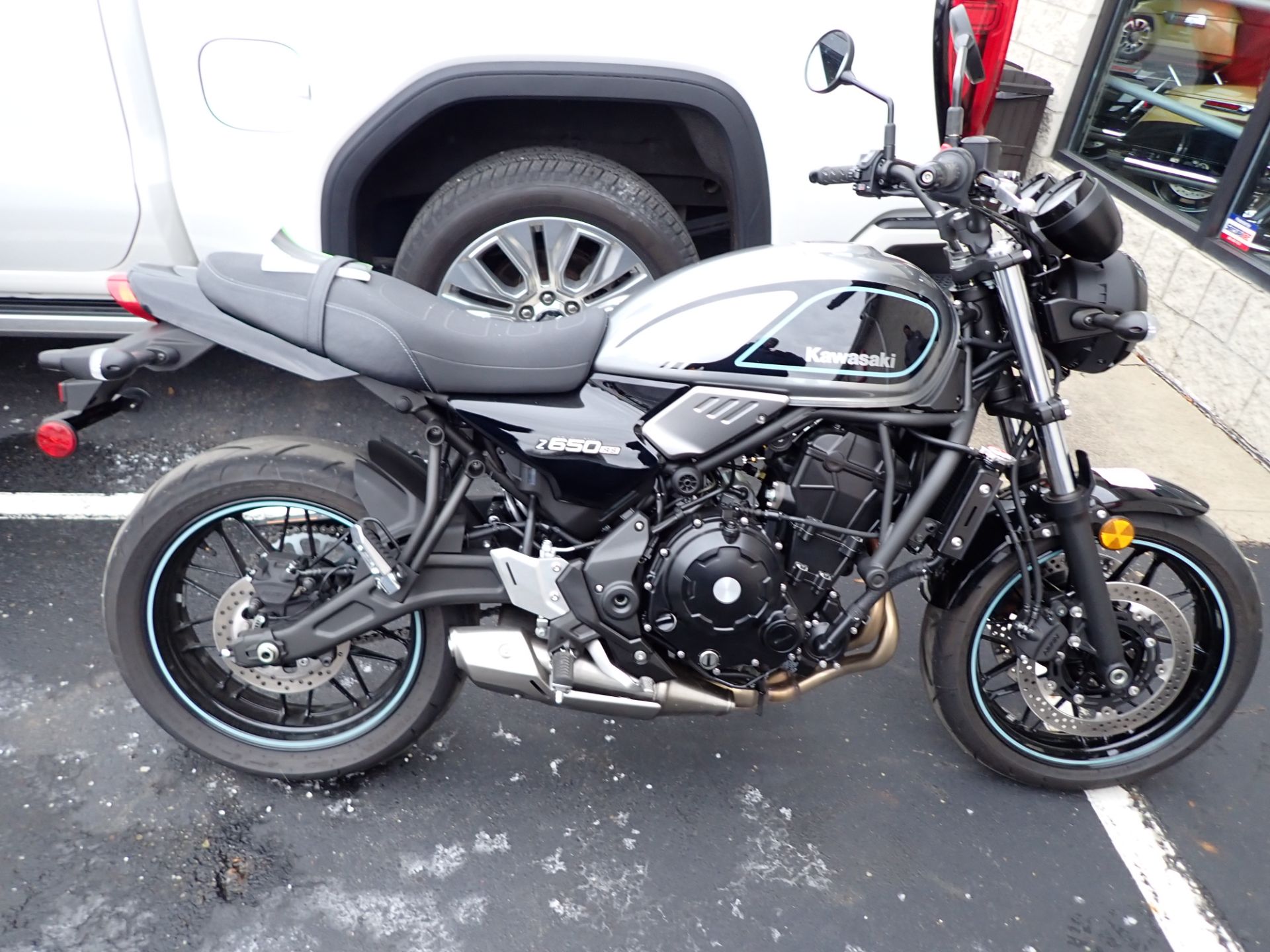 2023 Kawasaki Z650 in Massillon, Ohio - Photo 1