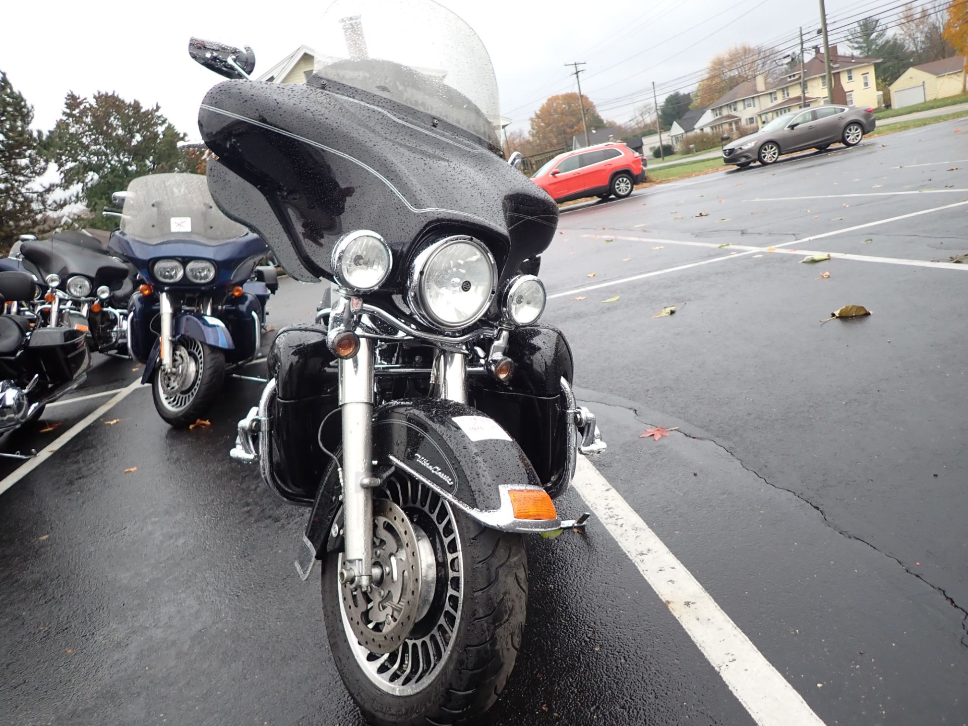 2010 Harley-Davidson Ultra Classic® Electra Glide® in Massillon, Ohio - Photo 2