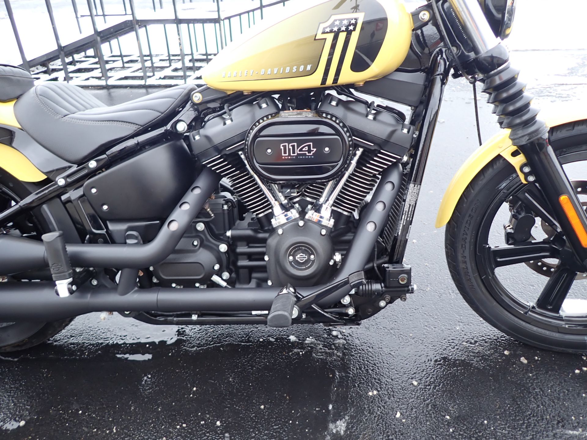 2023 Harley-Davidson Street Bob® 114 in Massillon, Ohio - Photo 4