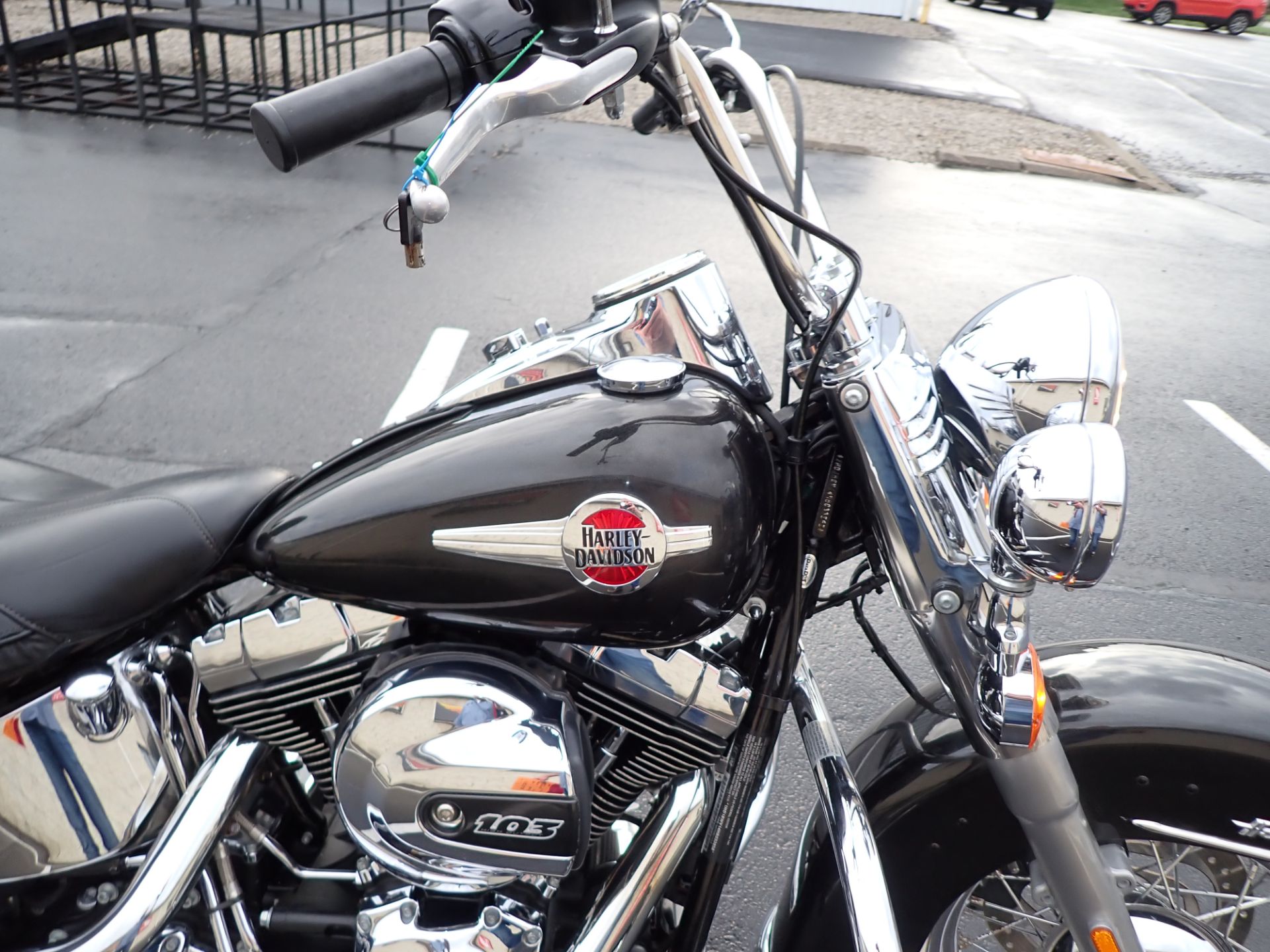 2017 Harley-Davidson Heritage Softail® Classic in Massillon, Ohio - Photo 3