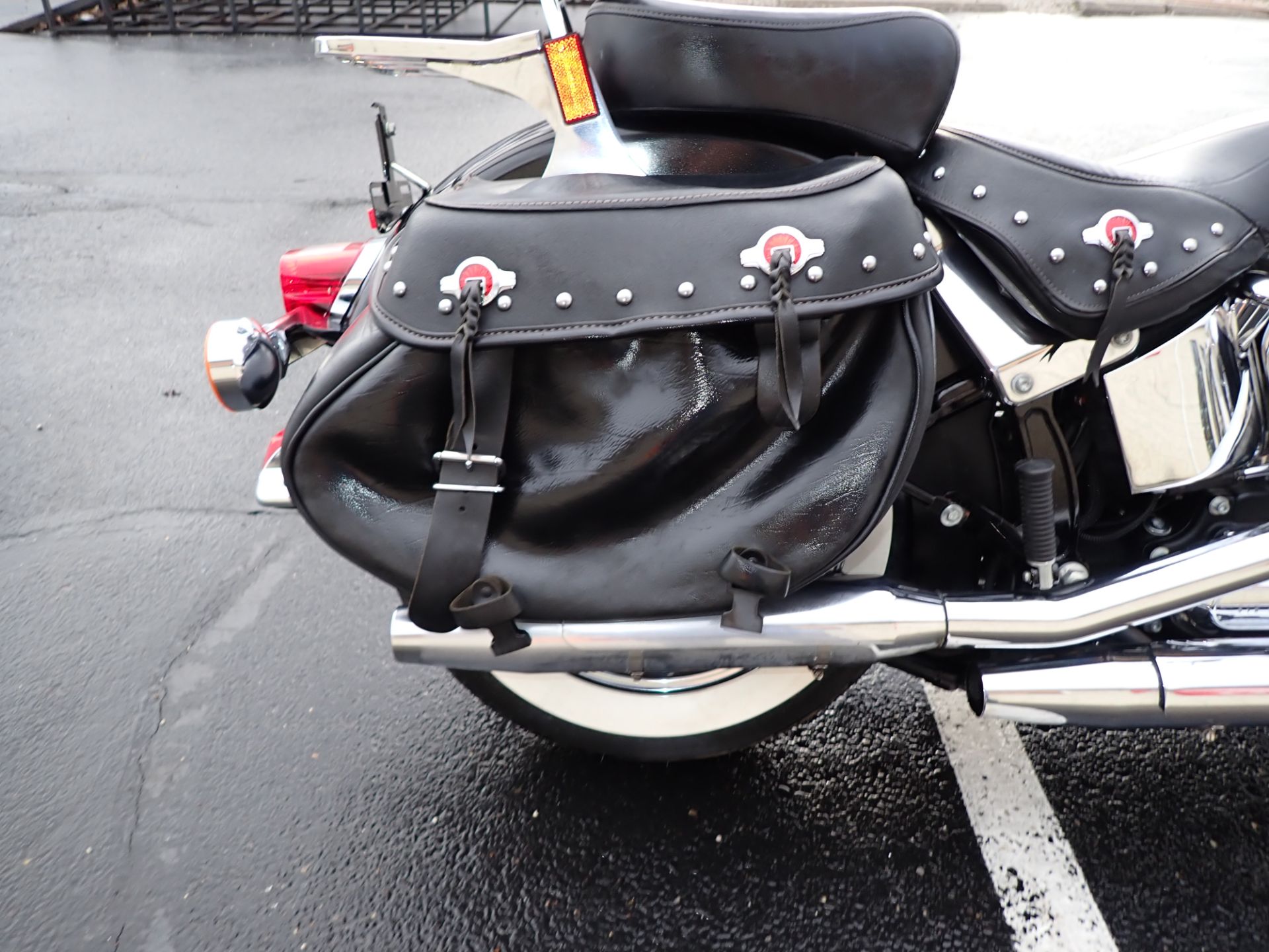2017 Harley-Davidson Heritage Softail® Classic in Massillon, Ohio - Photo 6