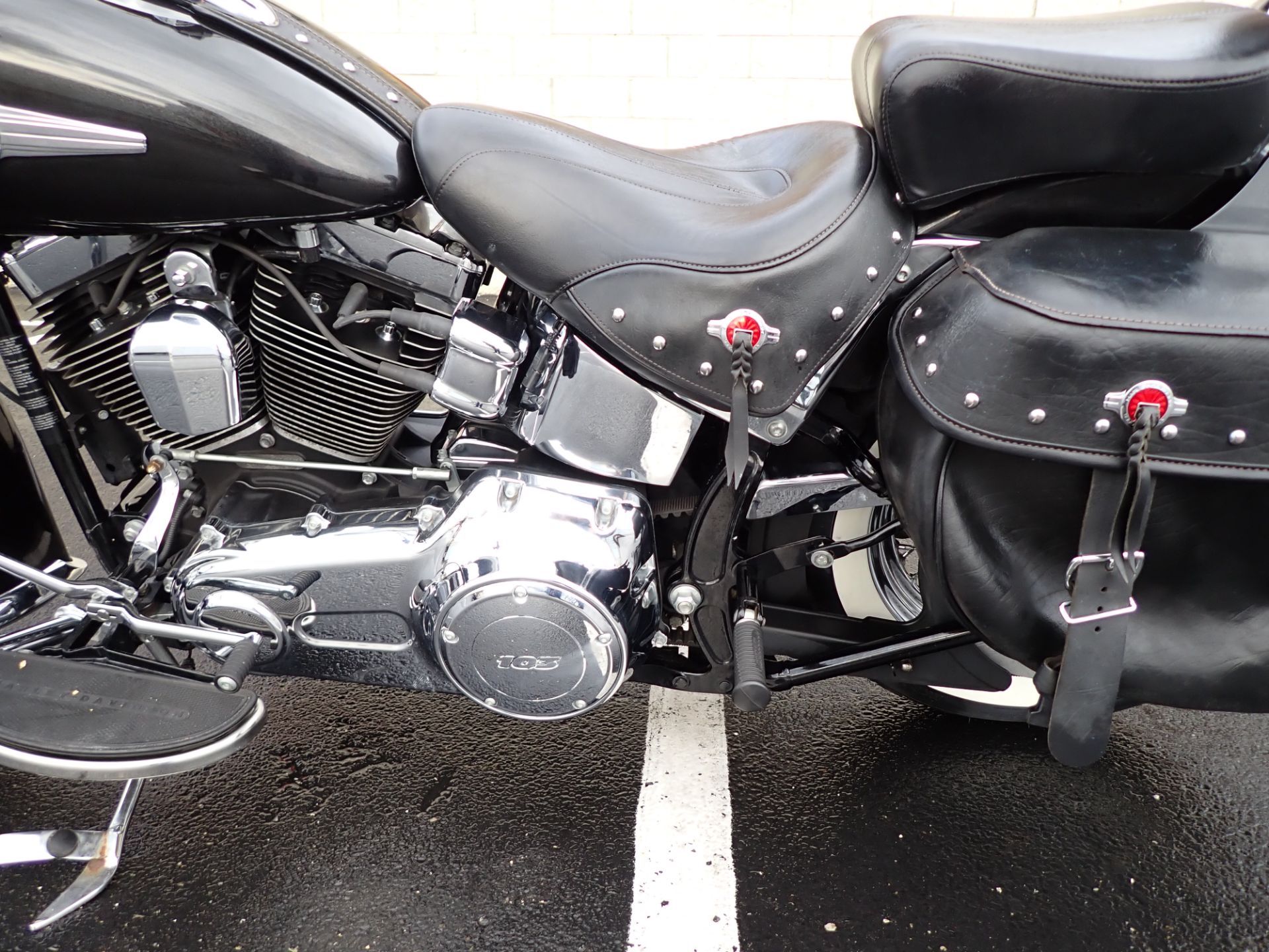 2017 Harley-Davidson Heritage Softail® Classic in Massillon, Ohio - Photo 17