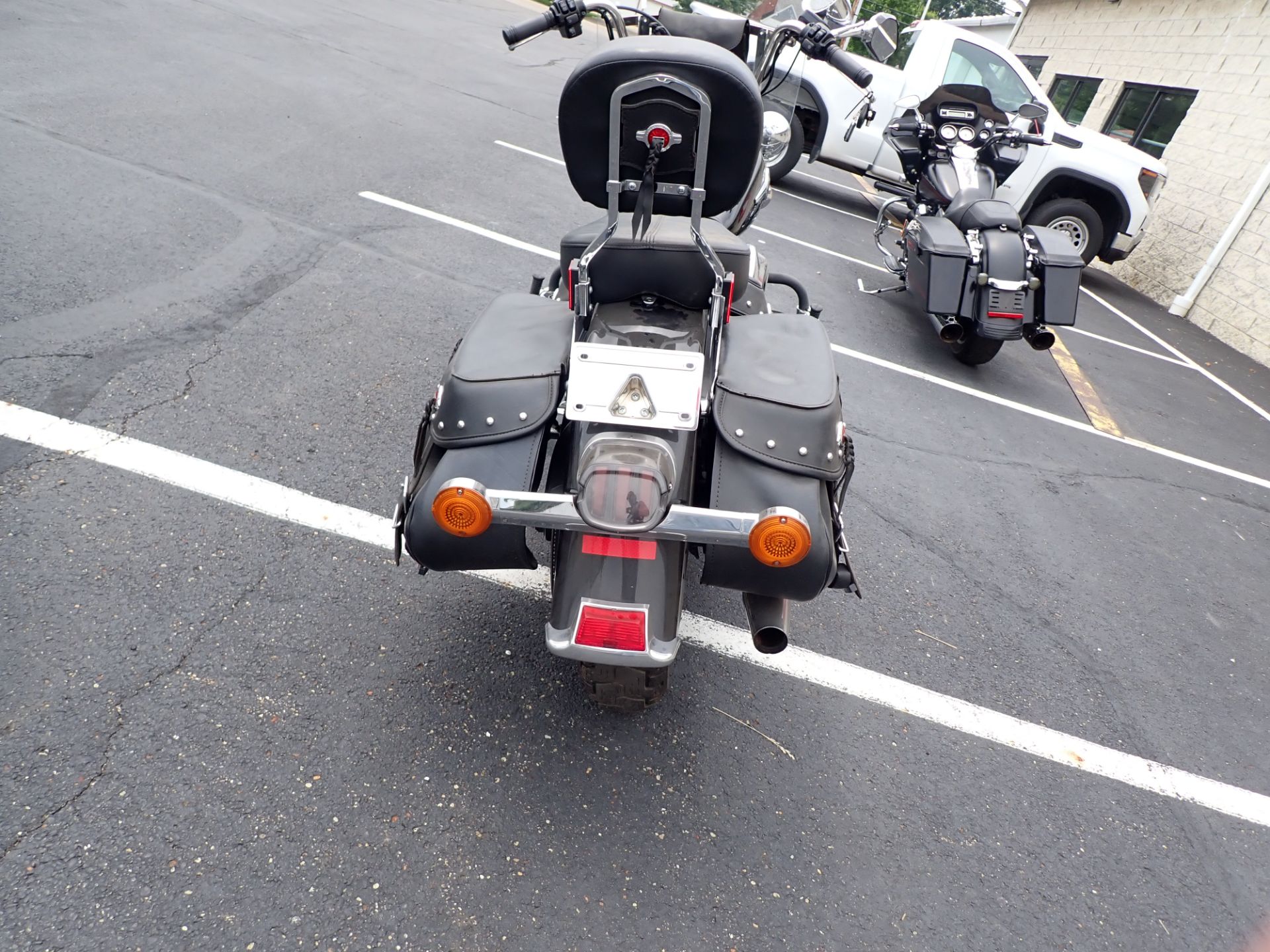 2017 Harley-Davidson Heritage Softail® Classic in Massillon, Ohio - Photo 2