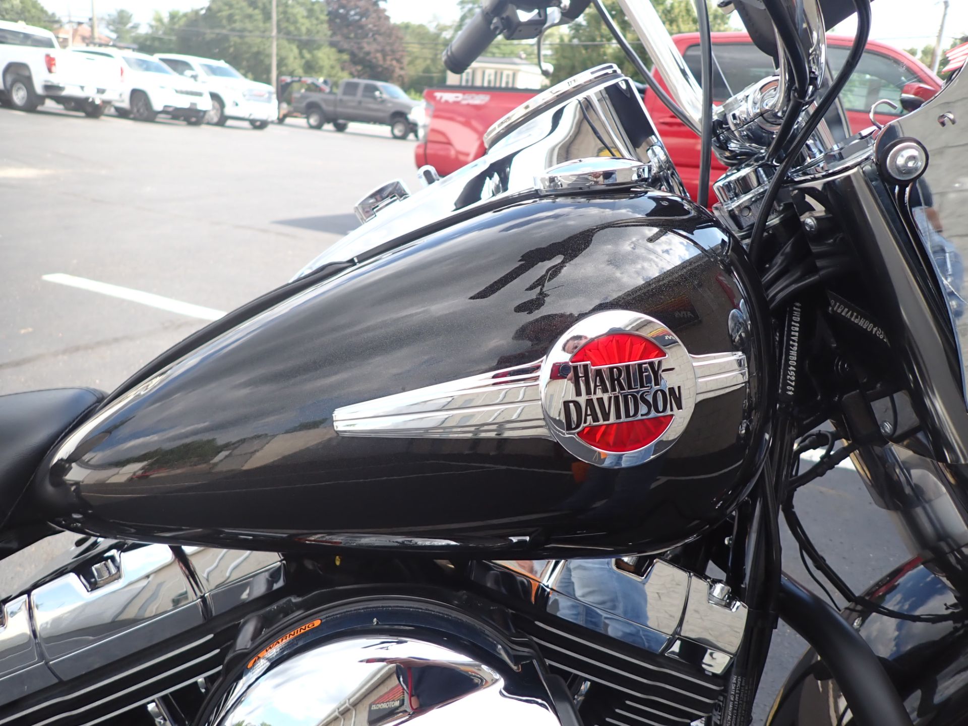 2017 Harley-Davidson Heritage Softail® Classic in Massillon, Ohio - Photo 3