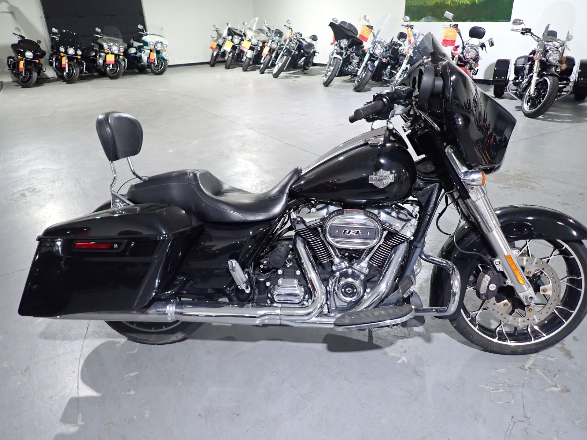 2022 Harley-Davidson Street Glide® Special in Massillon, Ohio - Photo 1