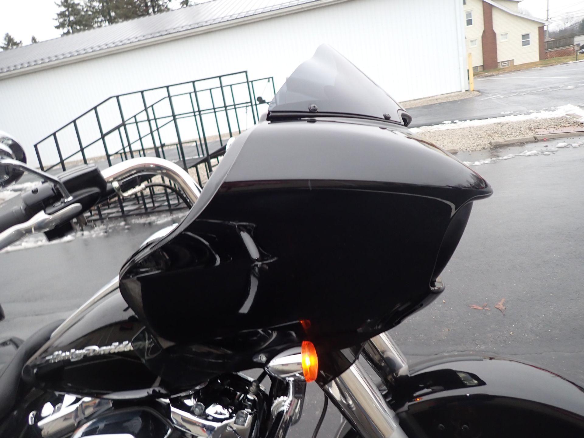 2017 Harley-Davidson Road Glide® Special in Massillon, Ohio - Photo 3