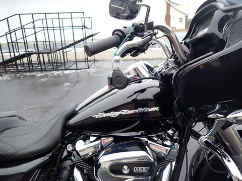 2017 Harley-Davidson Road Glide® Special in Massillon, Ohio - Photo 4