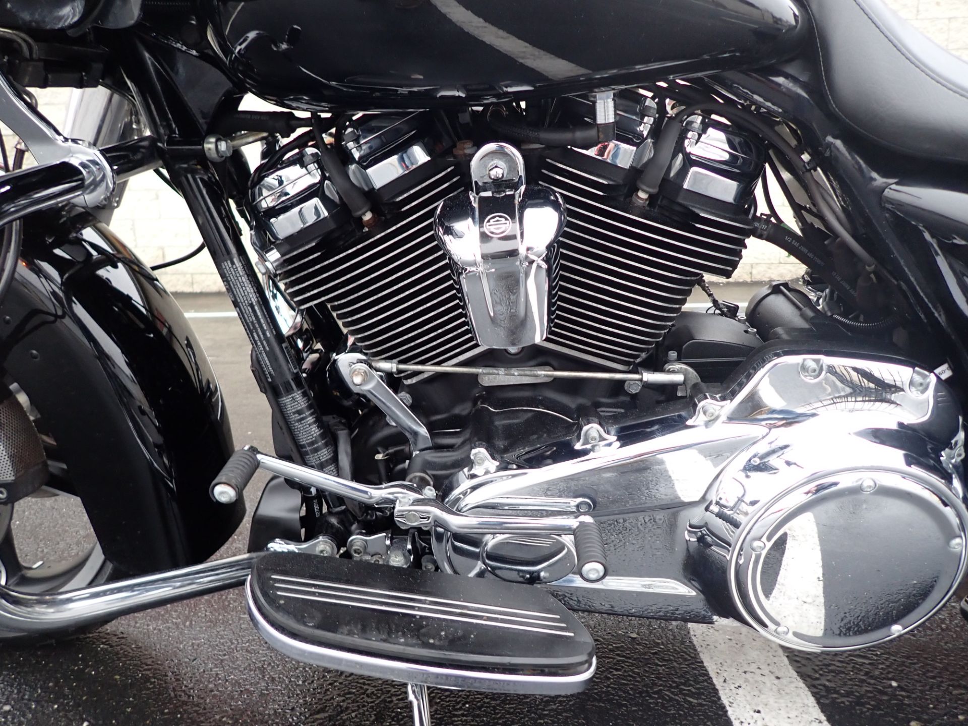 2017 Harley-Davidson Road Glide® Special in Massillon, Ohio - Photo 19