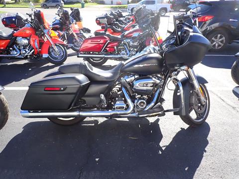 2017 Harley-Davidson Road Glide® Special in Massillon, Ohio
