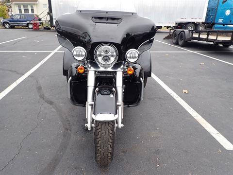 2020 Harley-Davidson Tri Glide® Ultra in Massillon, Ohio - Photo 2