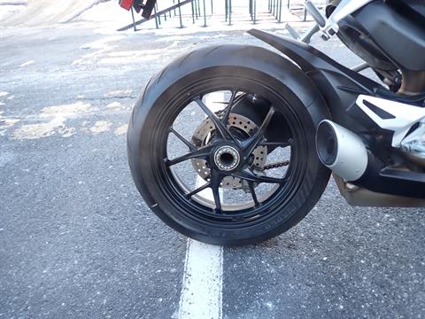 2022 Ducati Streetfighter V2 in Massillon, Ohio - Photo 7