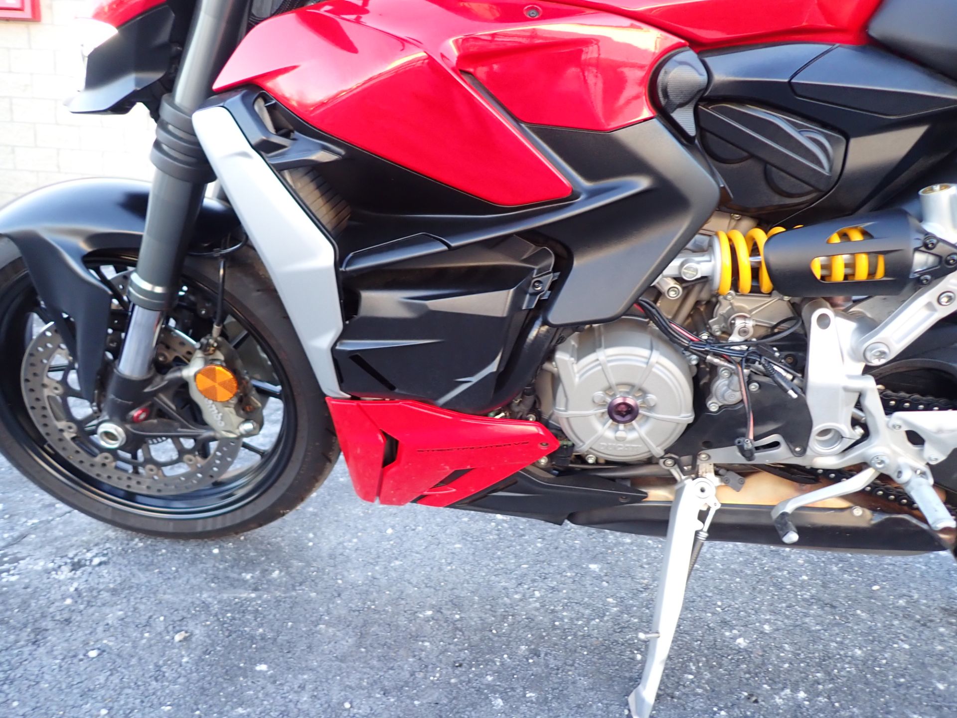 2022 Ducati Streetfighter V2 in Massillon, Ohio - Photo 17