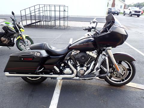 2011 Harley-Davidson Road Glide® Custom in Massillon, Ohio