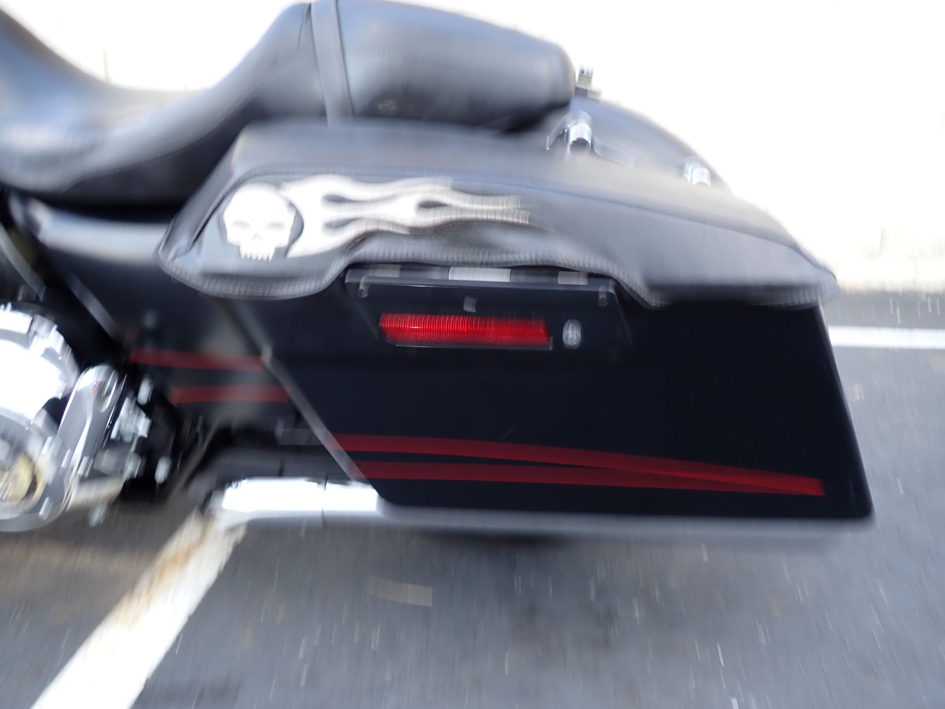 2011 Harley-Davidson Road Glide® Custom in Massillon, Ohio - Photo 8