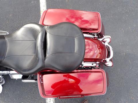2010 Harley-Davidson Street Glide® in Massillon, Ohio - Photo 17