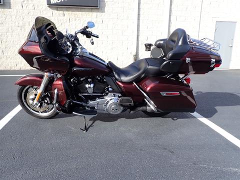 2019 Harley-Davidson Road Glide® Ultra in Massillon, Ohio - Photo 12