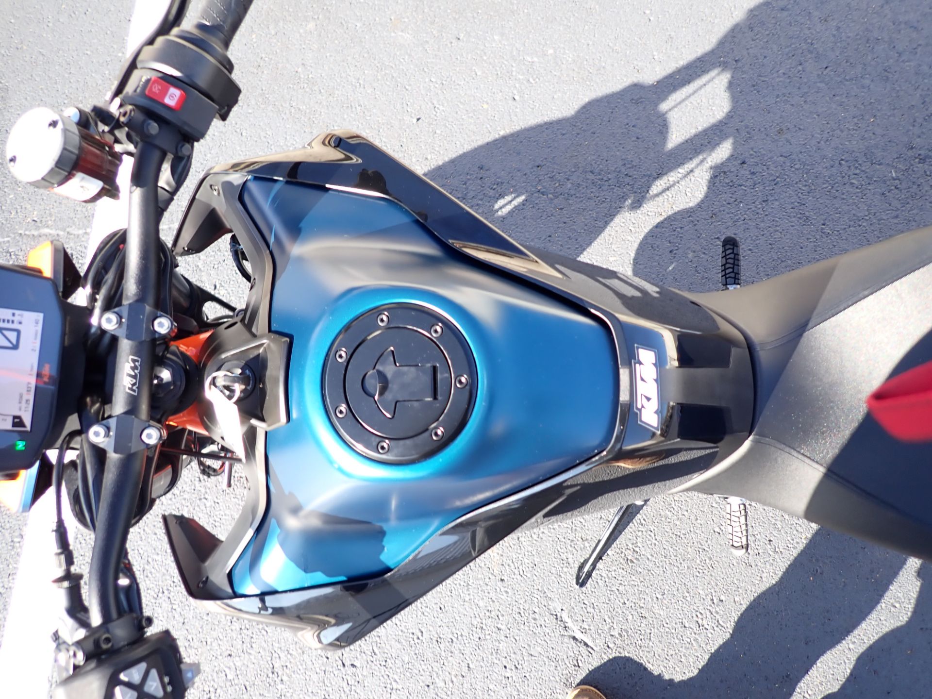 2022 KTM 890 Duke in Massillon, Ohio - Photo 11