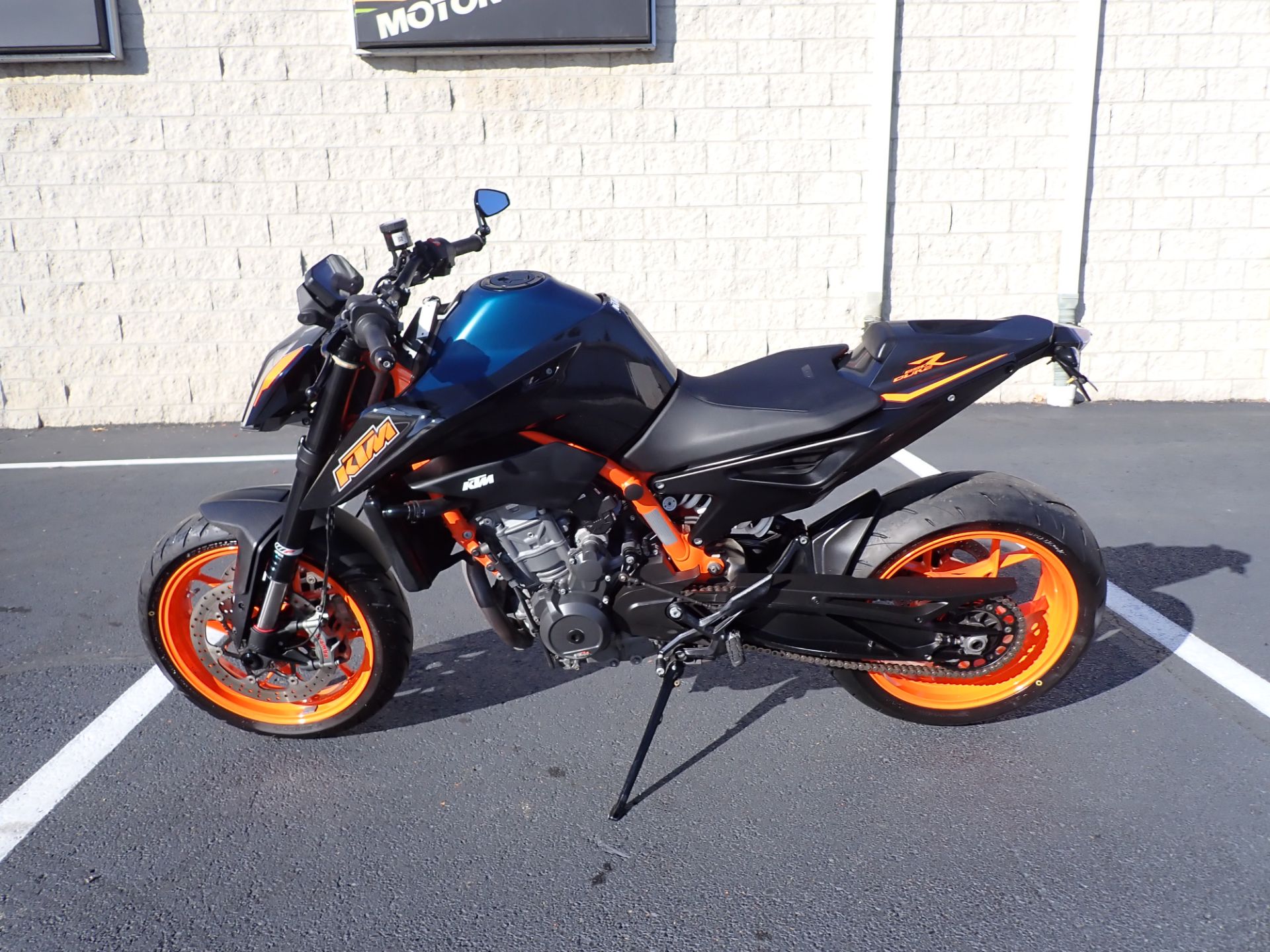 2022 KTM 890 Duke in Massillon, Ohio - Photo 13
