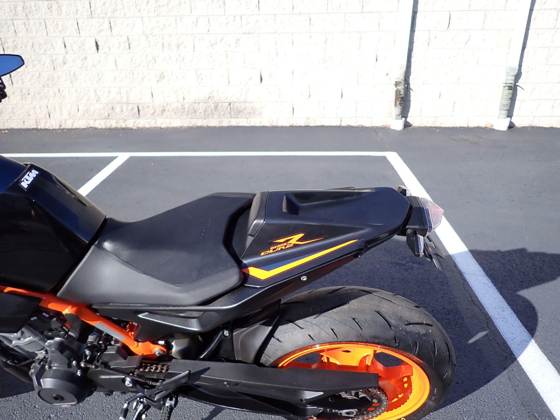 2022 KTM 890 Duke in Massillon, Ohio - Photo 18