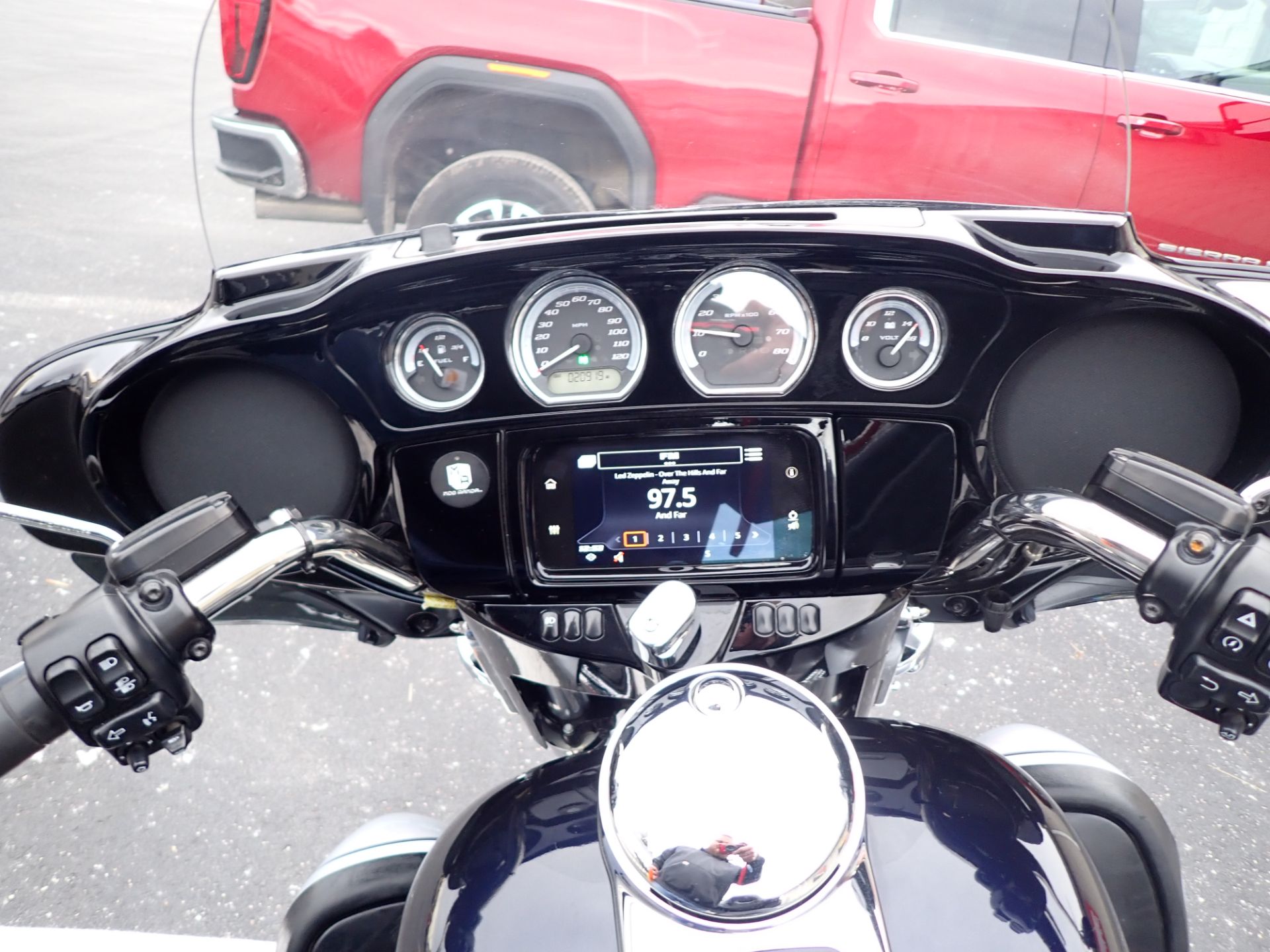 2019 Harley-Davidson Ultra Limited in Massillon, Ohio - Photo 10