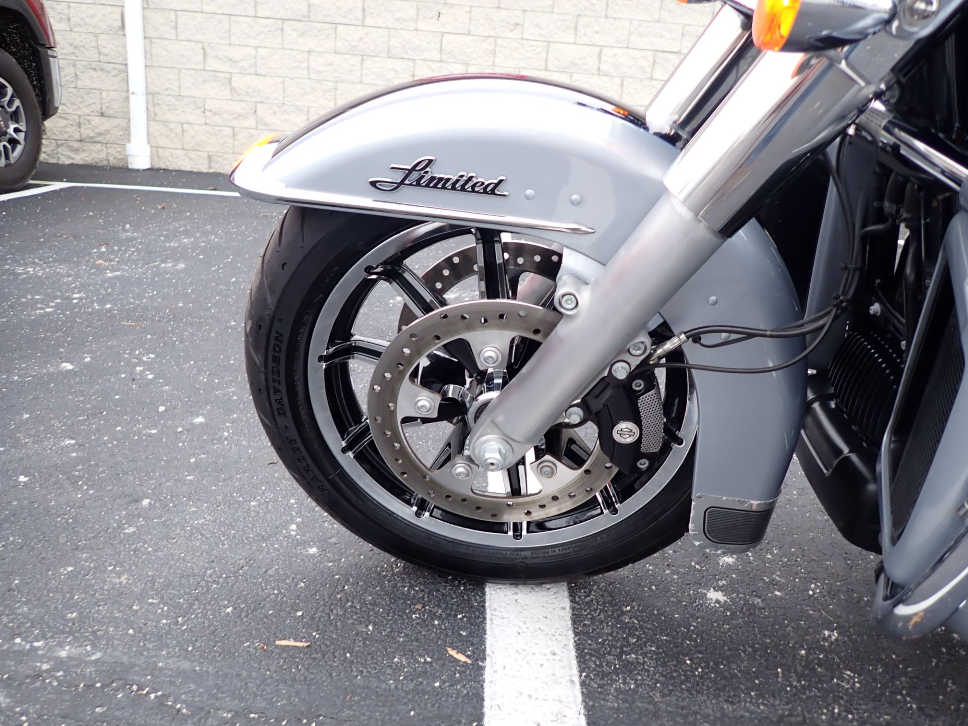 2019 Harley-Davidson Ultra Limited in Massillon, Ohio - Photo 14
