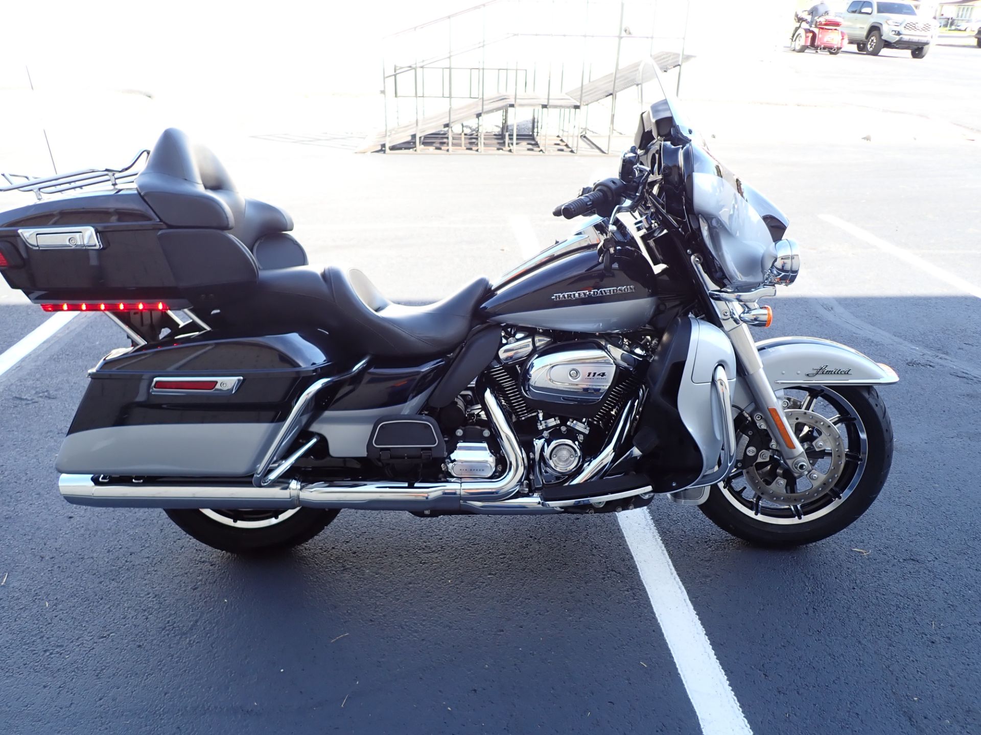 2019 Harley-Davidson Ultra Limited in Massillon, Ohio - Photo 1