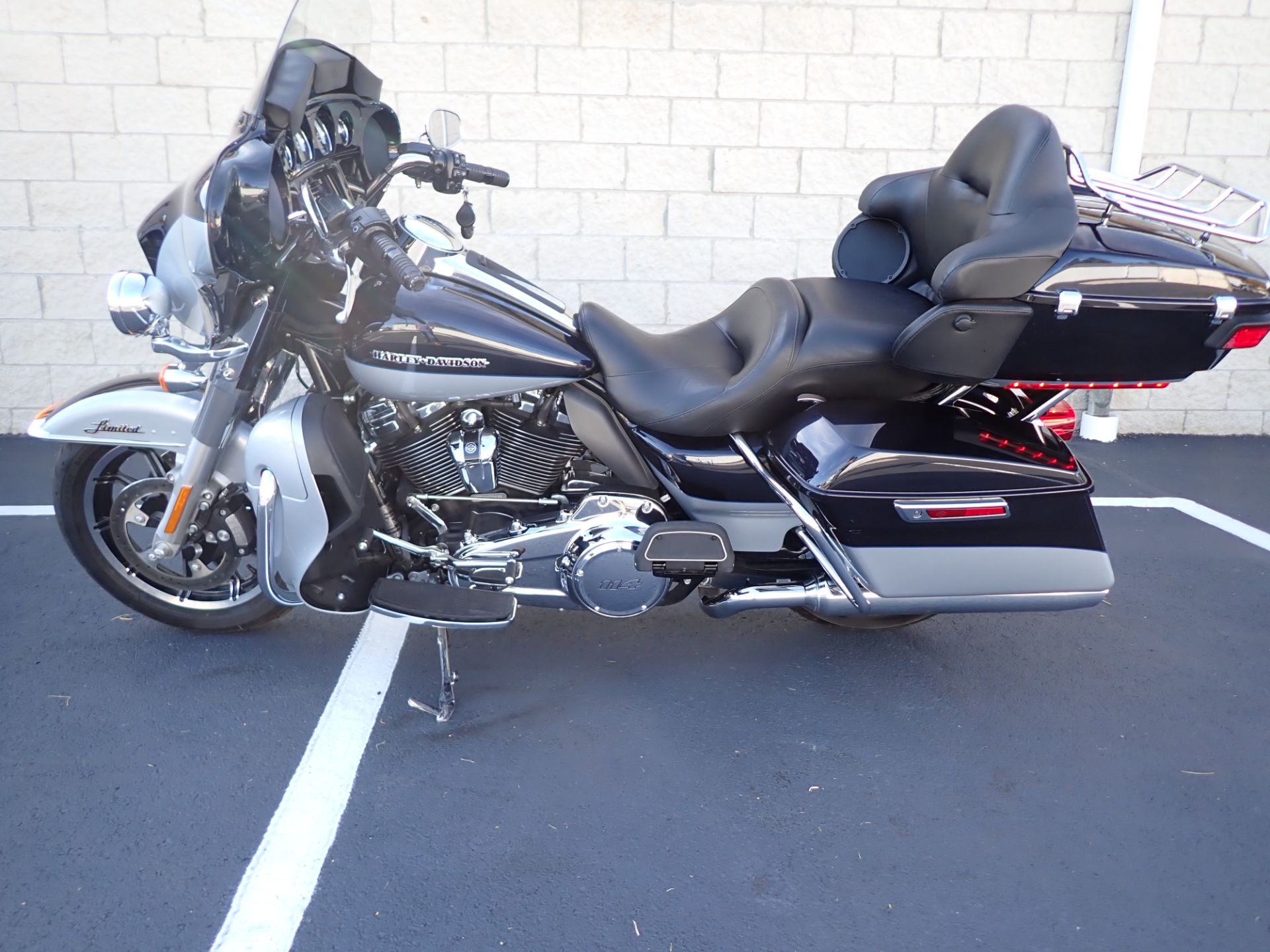 2019 Harley-Davidson Ultra Limited in Massillon, Ohio - Photo 13