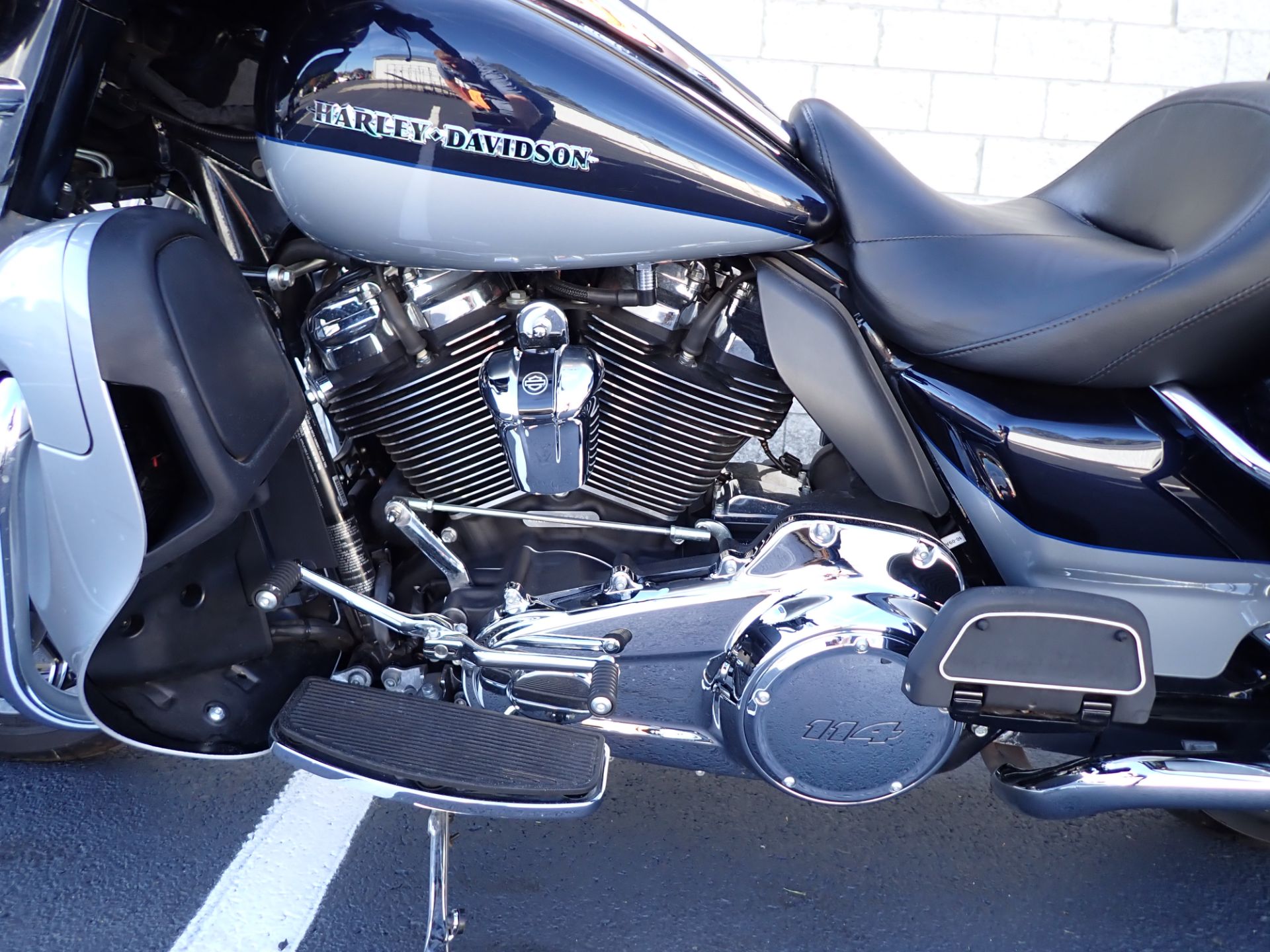 2019 Harley-Davidson Ultra Limited in Massillon, Ohio - Photo 16