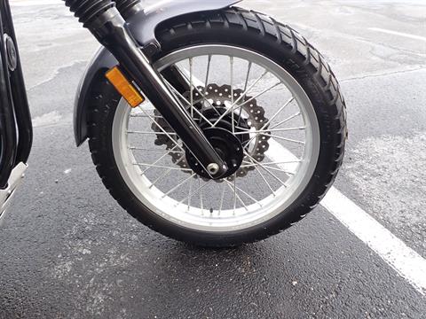 2017 Yamaha SCR950 in Massillon, Ohio - Photo 2