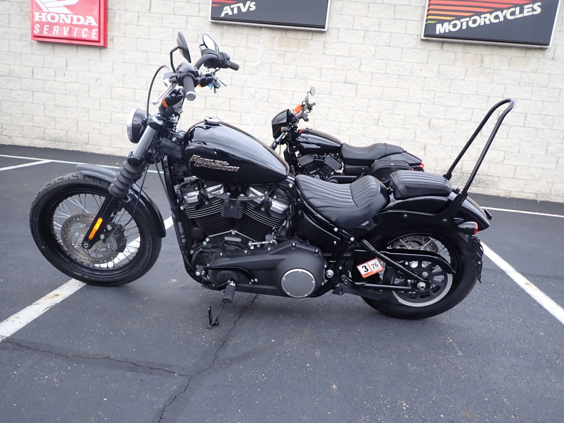 2019 Harley-Davidson Street Bob® in Massillon, Ohio - Photo 6