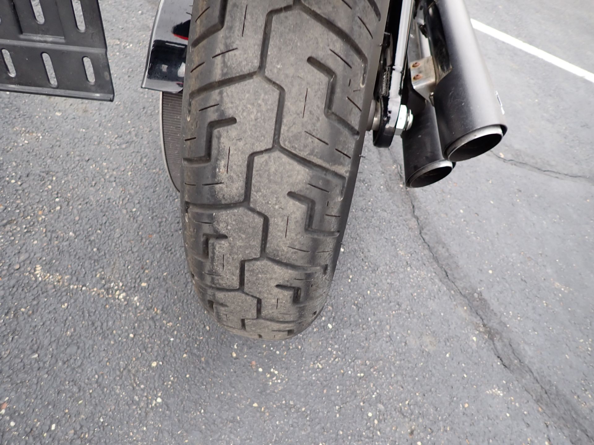 2019 Harley-Davidson Street Bob® in Massillon, Ohio - Photo 16