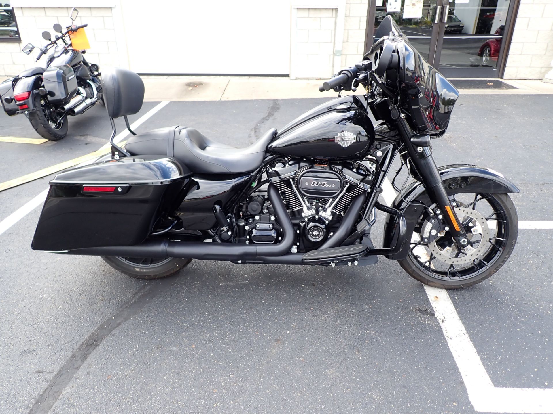 2021 Harley-Davidson Street Glide® Special in Massillon, Ohio - Photo 1