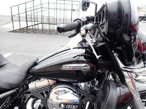 2014 Harley-Davidson Electra Glide® Ultra Classic® in Massillon, Ohio - Photo 4