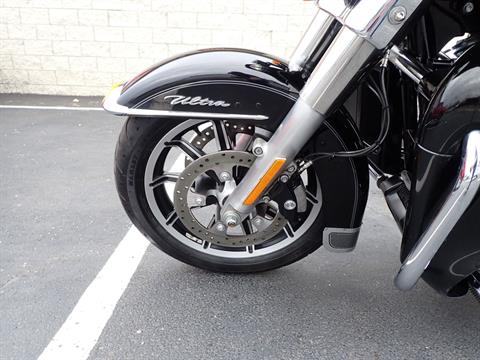 2014 Harley-Davidson Electra Glide® Ultra Classic® in Massillon, Ohio - Photo 17