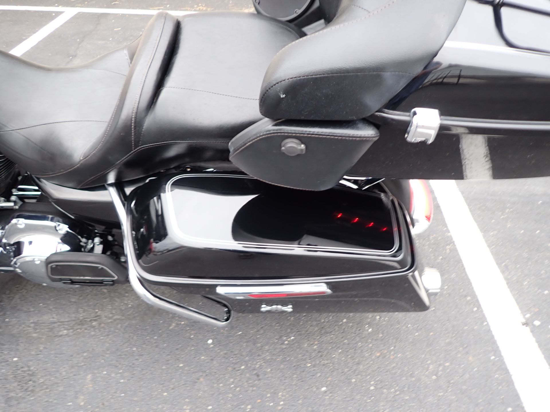 2014 Harley-Davidson Electra Glide® Ultra Classic® in Massillon, Ohio - Photo 24