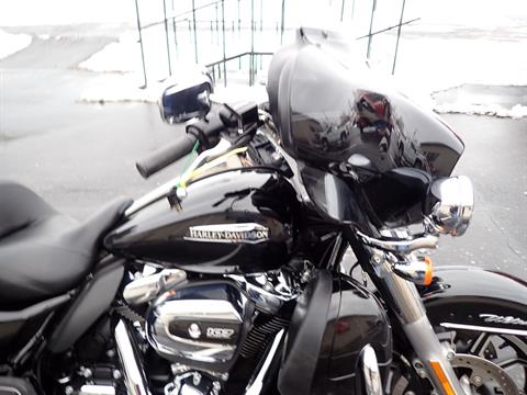 2018 Harley-Davidson Electra Glide® Ultra Classic® in Massillon, Ohio - Photo 3