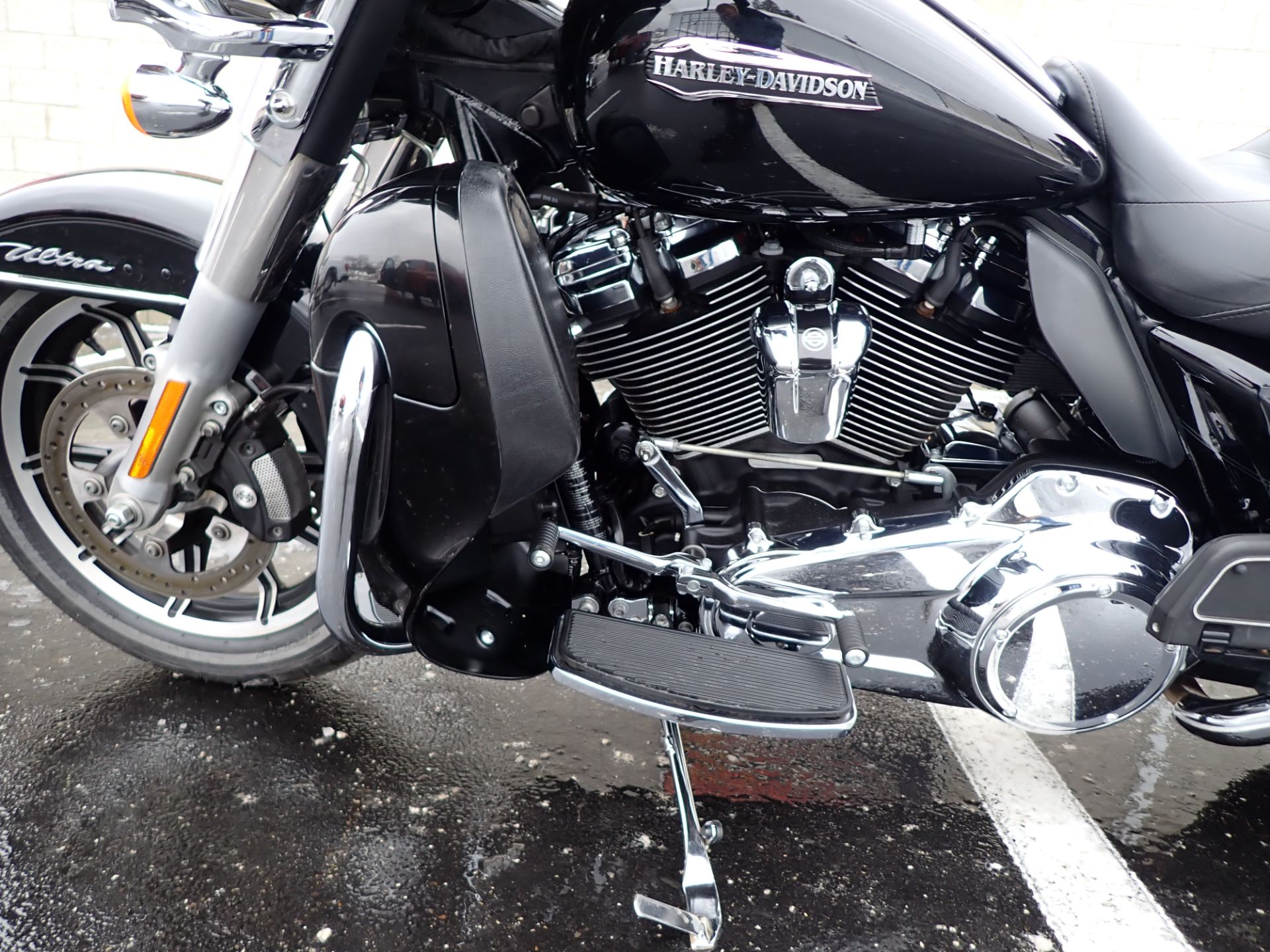 2018 Harley-Davidson Electra Glide® Ultra Classic® in Massillon, Ohio - Photo 18