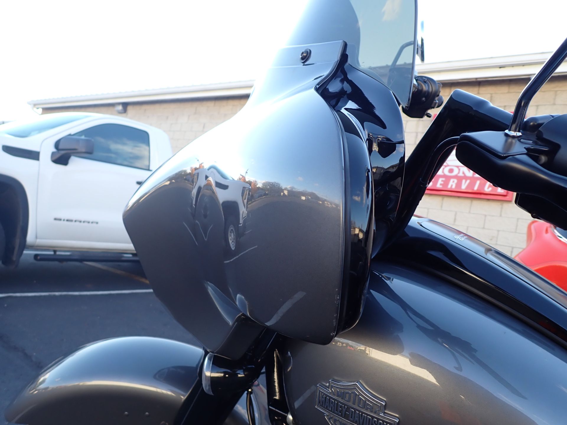 2021 Harley-Davidson Street Glide® Special in Massillon, Ohio - Photo 12