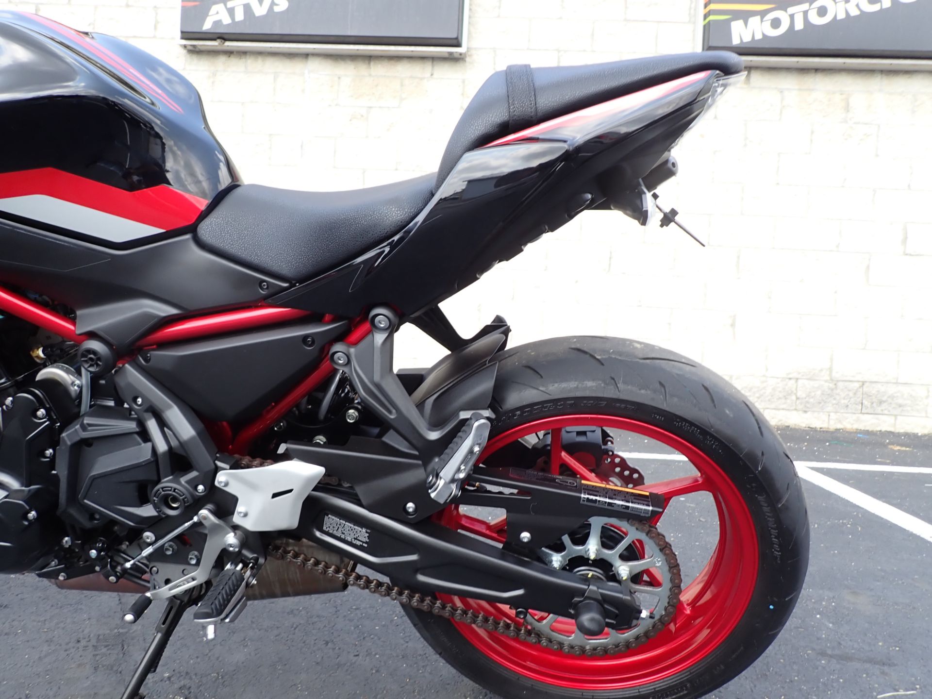 2024 Kawasaki Z650 ABS in Massillon, Ohio - Photo 7
