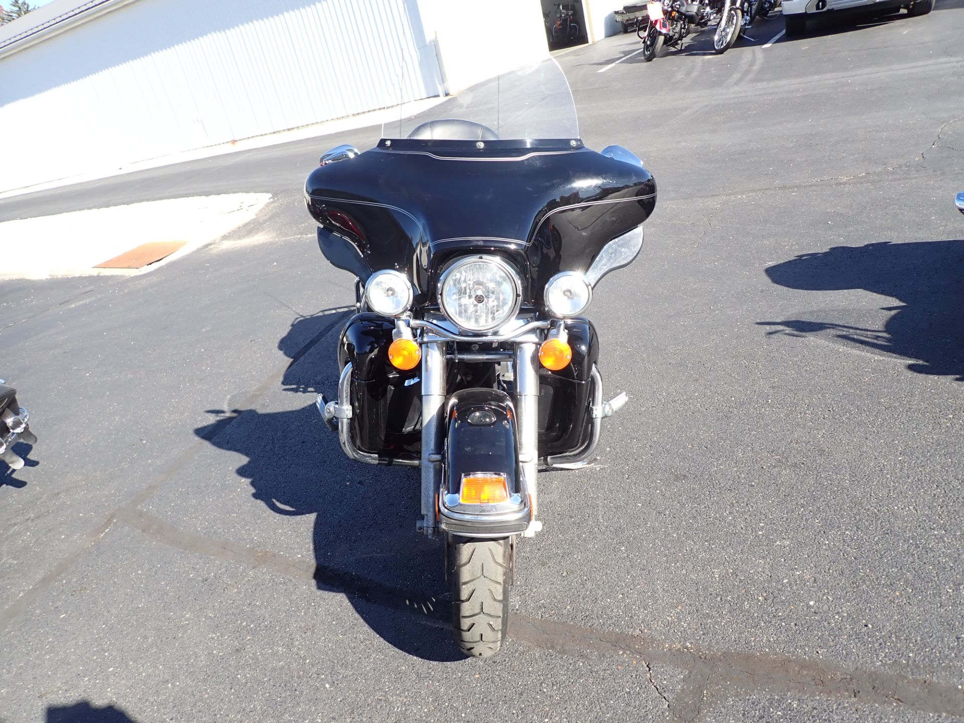 2012 Harley-Davidson Ultra Classic® Electra Glide® in Massillon, Ohio - Photo 4