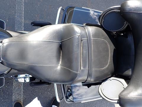 2012 Harley-Davidson Ultra Classic® Electra Glide® in Massillon, Ohio - Photo 12