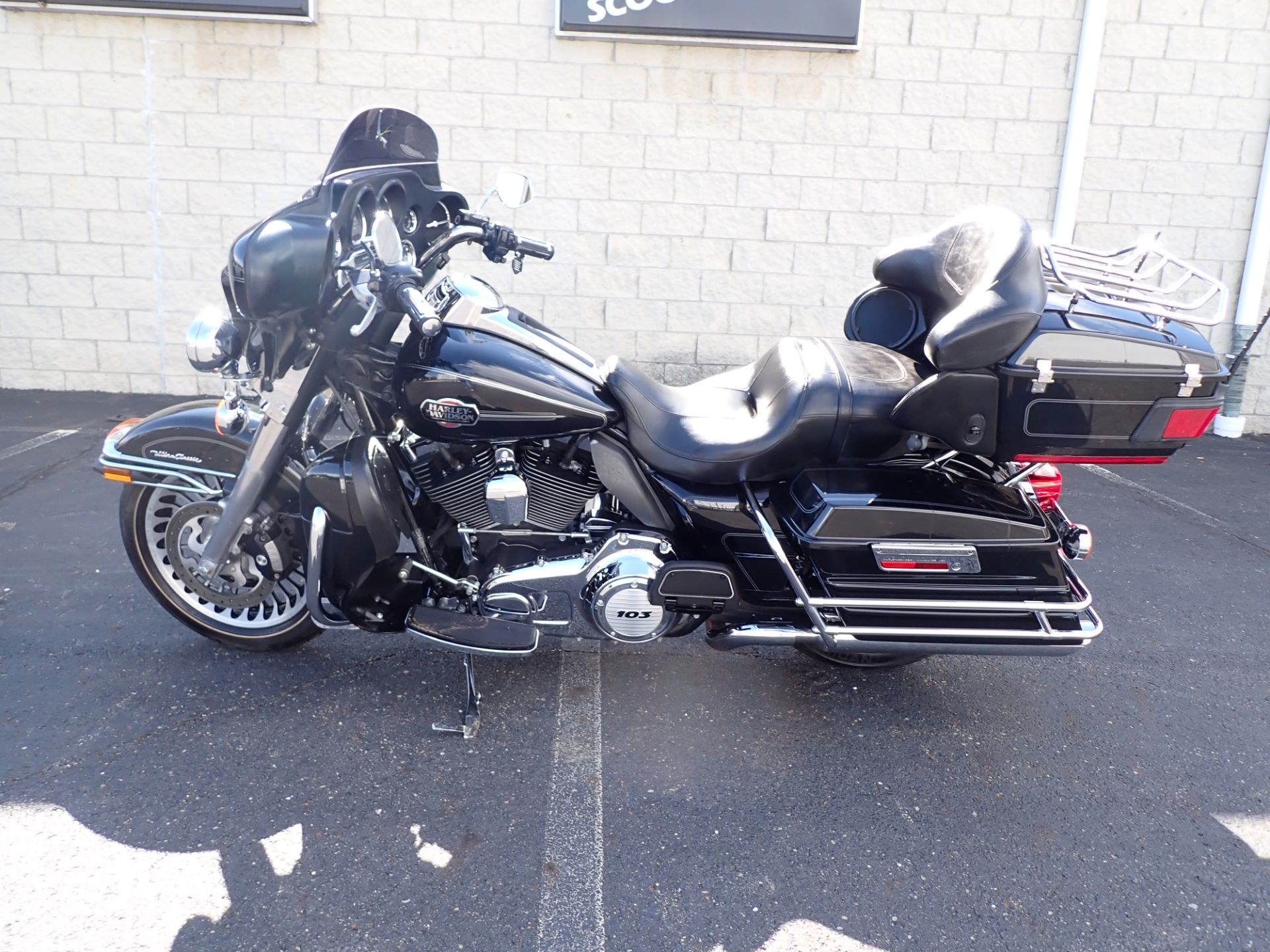 2012 Harley-Davidson Ultra Classic® Electra Glide® in Massillon, Ohio - Photo 13