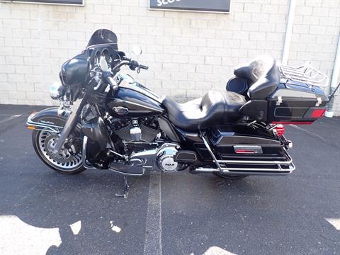 2012 Harley-Davidson Ultra Classic® Electra Glide® in Massillon, Ohio - Photo 13