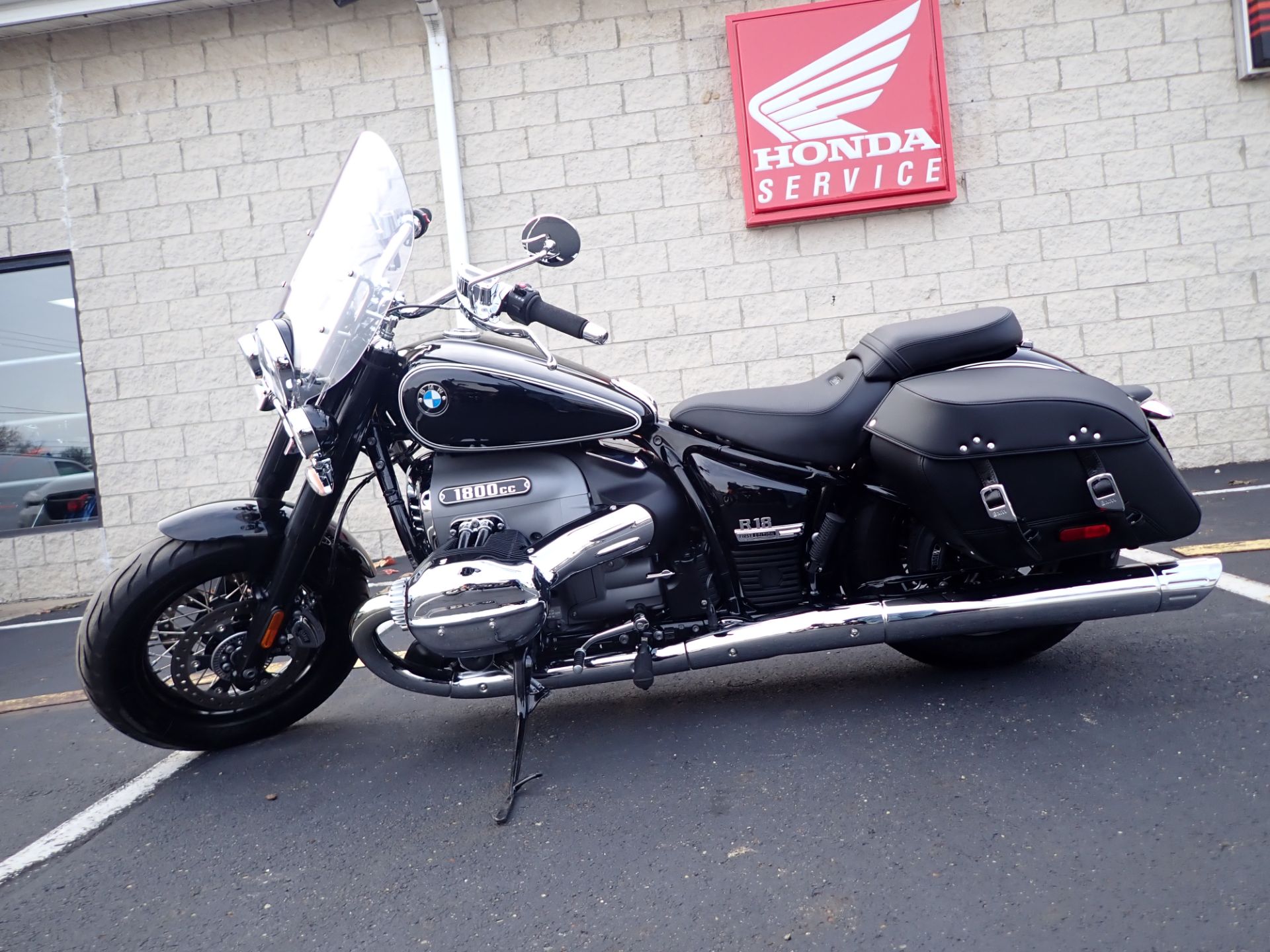 2021 BMW R 18 Classic in Massillon, Ohio - Photo 13