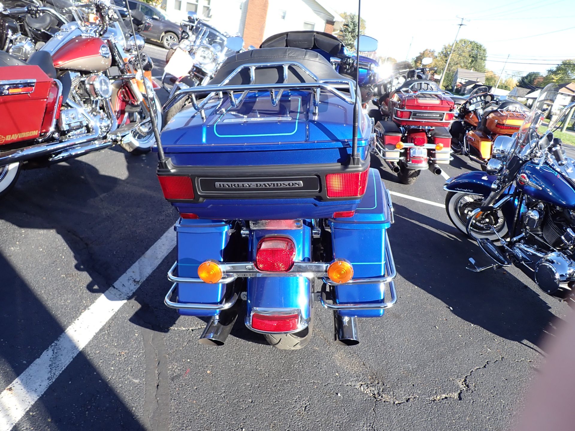 2009 Harley-Davidson Ultra Classic® Electra Glide® in Massillon, Ohio - Photo 2