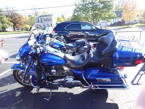 2009 Harley-Davidson Ultra Classic® Electra Glide® in Massillon, Ohio - Photo 3