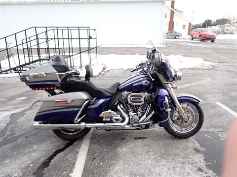 2016 Harley-Davidson CVO™ Limited in Massillon, Ohio