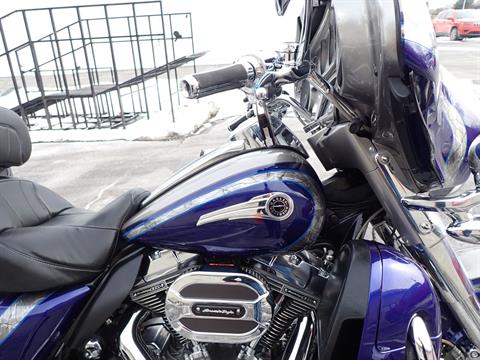 2016 Harley-Davidson CVO™ Limited in Massillon, Ohio - Photo 4